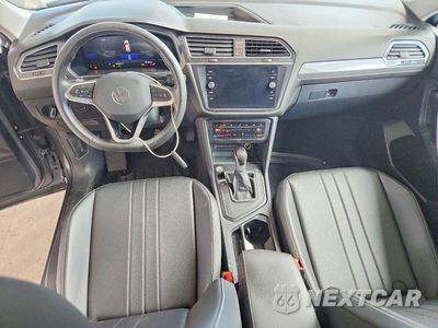 Zdjęcie 8 z 14 samochodu: 2024 VOLKSWAGEN TIGUAN SE VIN:3VV3B7AX1RM054608 - miniatura