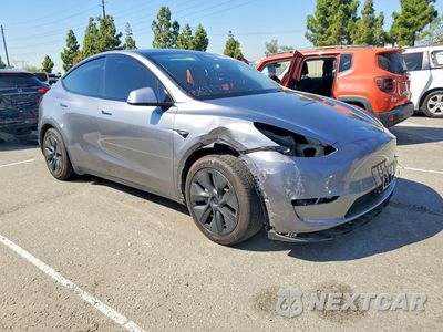 Czwarte zdjęcie samochodu z boku: 2025 TESLA MODEL Y VIN:7SAYGDED0SF231067 - miniatura