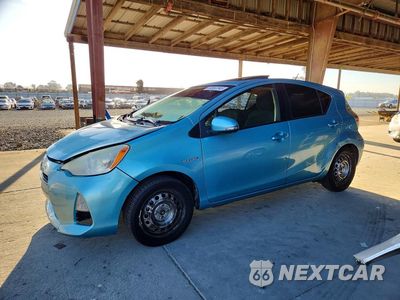 2013 TOYOTA PRIUS C THREE JTDKDTB35D1042525 - główne zdjęcie licytacji z USA - miniatura