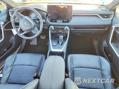 Zdjęcie 8 z 13 samochodu: 2025 TOYOTA RAV4 XSE VIN:4T3E6RFVXSU180291 - miniatura