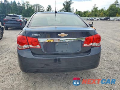 Zdjęcie 6 z 12 samochodu: 2013 CHEVROLET CRUZE LS VIN:1G1PA5SG3D7103289 - miniatura
