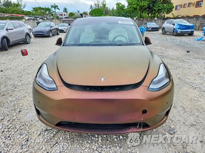 Piąte zdjęcie samochodu w środku: 2023 TESLA MODEL Y VIN:7SAYGDEE1PF885169 - miniatura