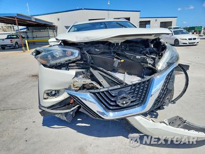 Piąte zdjęcie samochodu w środku: 2018 NISSAN MURANO SL VIN:5N1AZ2MG3JN110330 - miniatura