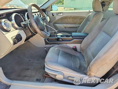 Zdjęcie 7 z 12 samochodu: 2008 FORD MUSTANG VIN:1ZVHT80N685109160 - miniatura