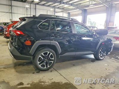 Trzecie zdjęcie samochodu z tyłu: 2019 TOYOTA RAV4 ADVENTURE VIN:2T3J1RFV9KW023400 - miniatura
