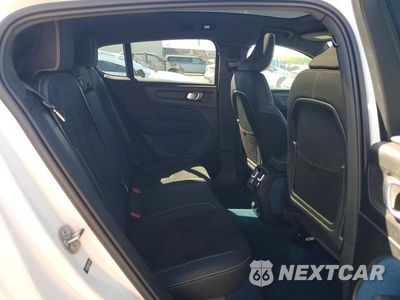 Zdjęcie 11 z 13 samochodu: 2023 VOLVO C40 RECHARGE ULTIMATE VIN:YV4ED3GM5P2027808 - miniatura