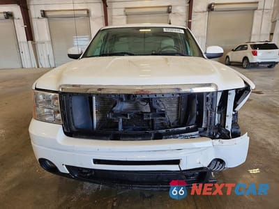 Piąte zdjęcie samochodu w środku: 2008 GMC NEW SIERRA K1500 DENALI VIN:2GTEK638781290094 - miniatura