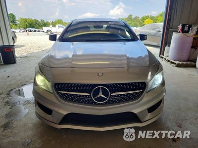 Piąte zdjęcie samochodu w środku: 2016 MERCEDES-BENZ CLA 250 VIN:WDDSJ4EB2GN319667 - miniatura