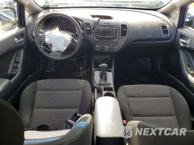Zdjęcie 8 z 12 samochodu: 2017 KIA FORTE LX VIN:3KPFK4A71HE149978 - miniatura