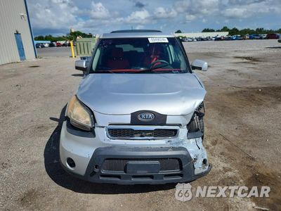 Piąte zdjęcie samochodu w środku: 2010 KIA SOUL + VIN:KNDJT2A29A7703001 - miniatura
