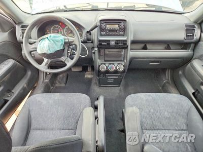 Zdjęcie 8 z 13 samochodu: 2005 HONDA CR-V LX VIN:SHSRD78585U306580 - miniatura