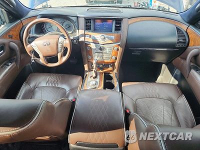 Zdjęcie 8 z 14 samochodu: 2017 INFINITI QX80 LIMITED VIN:JN8AZ2NE1H9151547 - miniatura