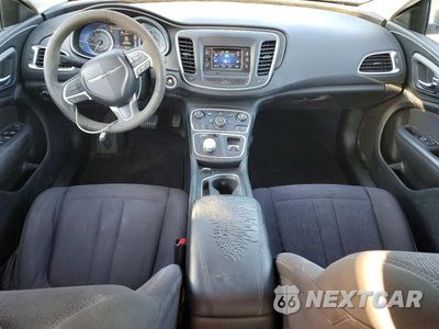 Zdjęcie 8 z 12 samochodu: 2015 CHRYSLER 200 LIMITED VIN:1C3CCCAB9FN541683 - miniatura
