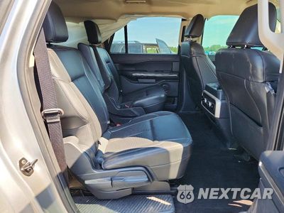 Zdjęcie 11 z 14 samochodu: 2022 FORD EXPEDITION MAX XLT VIN:1FMJK1HT9NEA46385 - miniatura