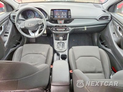 Zdjęcie 8 z 12 samochodu: 2018 HYUNDAI ELANTRA GT BASE VIN:KMHH35LE9JU079219 - miniatura