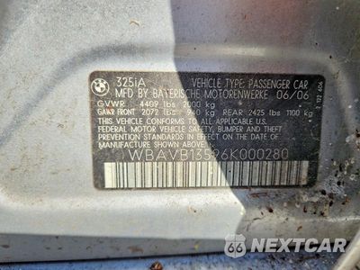 Zdjęcie 12 z 12 samochodu: 2006 BMW 325 I VIN:WBAVB13596K000280 - miniatura