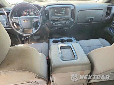 Zdjęcie 8 z 12 samochodu: 2018 CHEVROLET SILVERADO K1500 VIN:1GCVKNEH5JZ125889 - miniatura