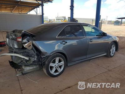 Trzecie zdjęcie samochodu z tyłu: 2014 TOYOTA CAMRY SE SPORT VIN:4T1BF1FK3EU734472 - miniatura