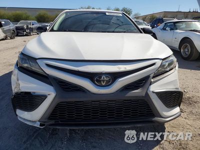 Piąte zdjęcie samochodu w środku: 2022 TOYOTA CAMRY SE NIGHTSHADE VIN:4T1G11AK9NU008806 - miniatura