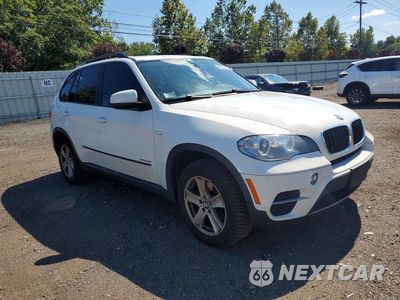 Czwarte zdjęcie samochodu z boku: 2013 BMW X5 XDRIVE35I VIN:5UXZV4C58D0G56364 - miniatura