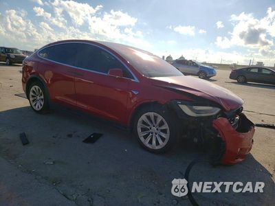 Czwarte zdjęcie samochodu z boku: 2016 TESLA MODEL X VIN:5YJXCBE20GF004959 - miniatura