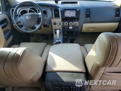 Zdjęcie 8 z 13 samochodu: 2010 TOYOTA SEQUOIA LIMITED VIN:5TDJY5G18AS037093 - miniatura
