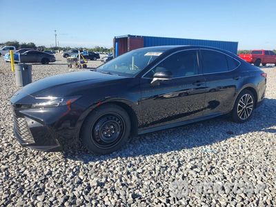 2025 TOYOTA CAMRY XLE 4T1DAACK0SU538173 - główne zdjęcie licytacji z USA - miniatura