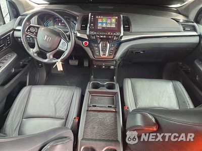 Zdjęcie 8 z 14 samochodu: 2023 HONDA ODYSSEY TOURING VIN:5FNRL6H83PB047059 - miniatura
