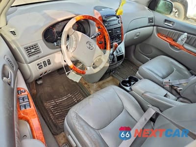 Zdjęcie 8 z 13 samochodu: 2006 TOYOTA SIENNA VIN:5TDZA22C96S463378 - miniatura