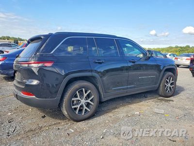 Trzecie zdjęcie samochodu z tyłu: 2025 JEEP GRAND CHEROKEE LIMITED VIN:1C4RJHBG0SC310650 - miniatura