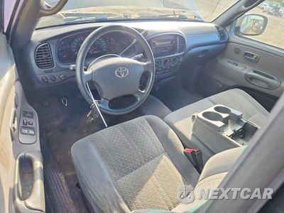 Zdjęcie 8 z 12 samochodu: 2005 TOYOTA TUNDRA ACCESS CAB SR5 VIN:5TBBT44145S457269 - miniatura
