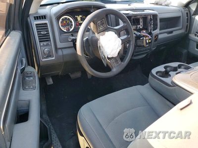 Zdjęcie 8 z 12 samochodu: 2018 RAM 1500 ST VIN:3C6JR6AT7JG249762 - miniatura