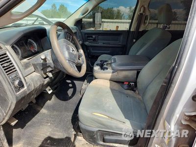 Zdjęcie 7 z 12 samochodu: 2018 RAM 2500 ST VIN:3C6UR5CJ0JG416661 - miniatura
