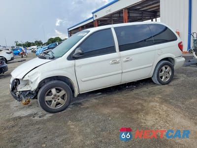 2005 DODGE CARAVAN SXT 1D4GP45R85B119308 - główne zdjęcie licytacji z USA - miniatura