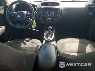 Zdjęcie 8 z 13 samochodu: 2018 KIA SOUL + VIN:KNDJP3A52J7513321 - miniatura