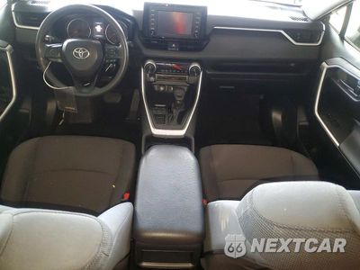 Zdjęcie 8 z 13 samochodu: 2019 TOYOTA RAV4 LE VIN:JTMH1RFV9KD030195 - miniatura