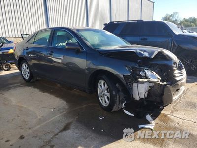 Czwarte zdjęcie samochodu z boku: 2010 TOYOTA CAMRY LE VIN:4T1BF3EKXAU044676 - miniatura