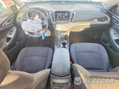 Zdjęcie 8 z 12 samochodu: 2020 CHEVROLET MALIBU LT VIN:1G1ZD5ST1LF086736 - miniatura