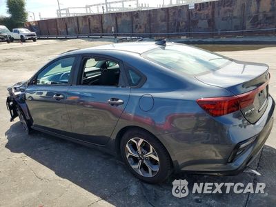 Drugie zdjęcie samochodu z przodu: 2020 KIA FORTE LXS VIN:3KPF24AD4LE206625 - miniatura