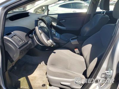 Zdjęcie 7 z 12 samochodu: 2014 TOYOTA PRIUS THREE VIN:JTDKN3DU6E1784176 - miniatura