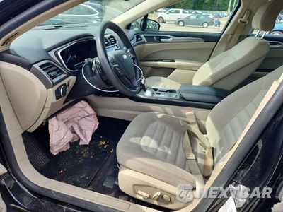 Zdjęcie 7 z 12 samochodu: 2017 FORD FUSION SE VIN:3FA6P0HD0HR304105 - miniatura
