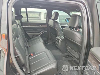 Zdjęcie 11 z 13 samochodu: 2024 JEEP GRAND CHEROKEE LIMITED VIN:1C4RJHBG4RC171844 - miniatura