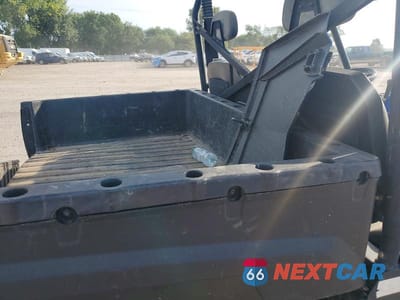 Zdjęcie 6 z 10 samochodu: 2012 POLARIS RANGER VIN:4XATX7EA8C4279298 - miniatura