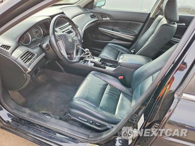Zdjęcie 7 z 13 samochodu: 2010 HONDA ACCORD EXL VIN:1HGCP2F84AA150109 - miniatura