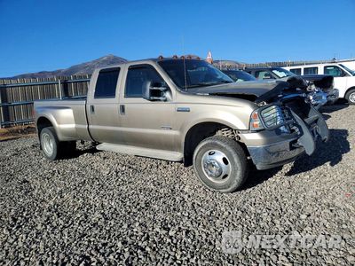 Czwarte zdjęcie samochodu z boku: 2005 FORD F350 SUPER DUTY VIN:1FTWW33P65EC70086 - miniatura