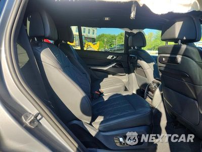 Zdjęcie 11 z 13 samochodu: 2025 BMW X7 XDRIVE40I VIN:5UX23EM06S9X80414 - miniatura