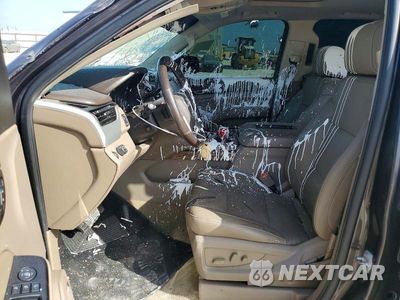 Zdjęcie 7 z 14 samochodu: 2018 GMC YUKON SLT VIN:1GKS1BKC5JR273199 - miniatura
