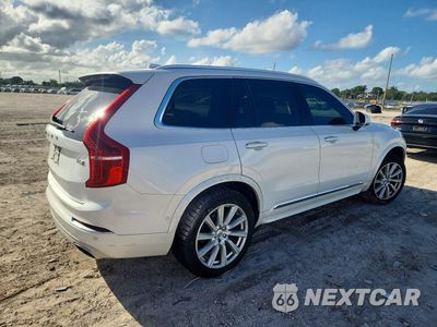 Trzecie zdjęcie samochodu z tyłu: 2016 VOLVO XC90 T6 VIN:YV4A22PL0G1014590 - miniatura