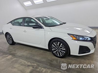 Czwarte zdjęcie samochodu z boku: 2026 NISSAN ALTIMA SV VIN:1N4BL4DV0TN326097 - miniatura