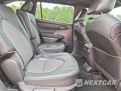 Zdjęcie 11 z 13 samochodu: 2021 TOYOTA HIGHLANDER XSE VIN:5TDLZRBH8MS106919 - miniatura